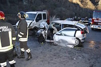 incidente frontale ponte nossa