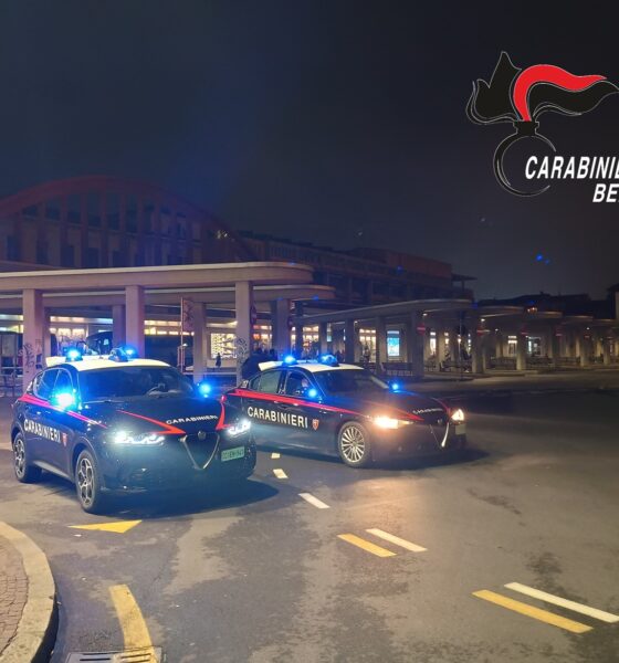 Controllo Carabinieri in stazione a Bergamo